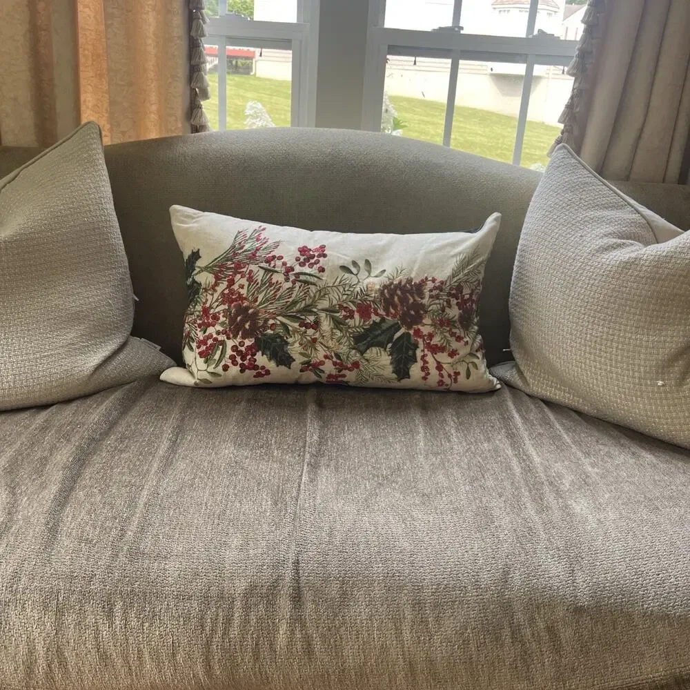 POTTERY BARN Holly Berry Embroidered Lumbar Pillow Complete Set, 16x26